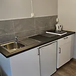 Tvinde * Skulestadmo