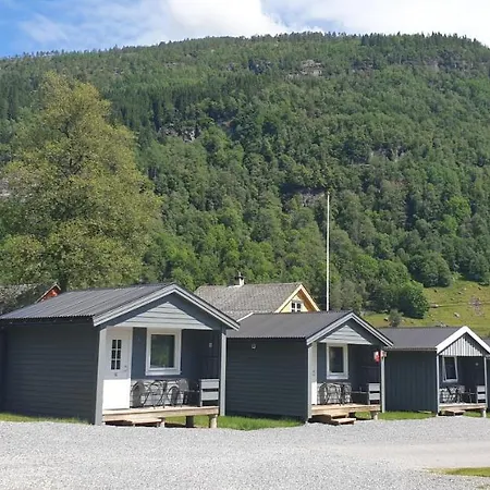 Tvinde אתר קמפינג Skulestadmo