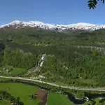 Tvinde Skulestadmo